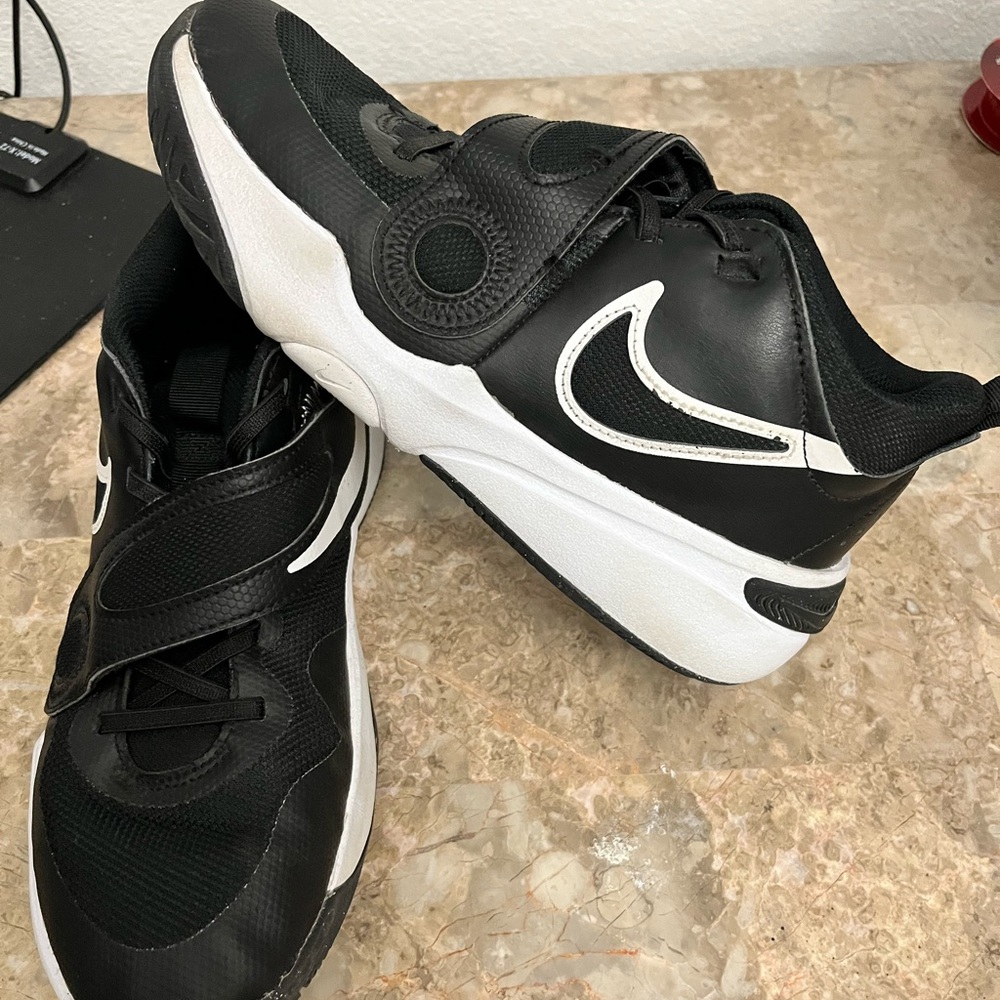 Nike Kids Black and White Sneakers